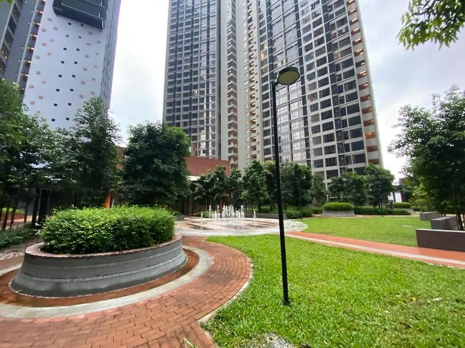 Mid Valley 3Km Away 360 Sq Ft Millerz Sq Studio Kuala Lumpur