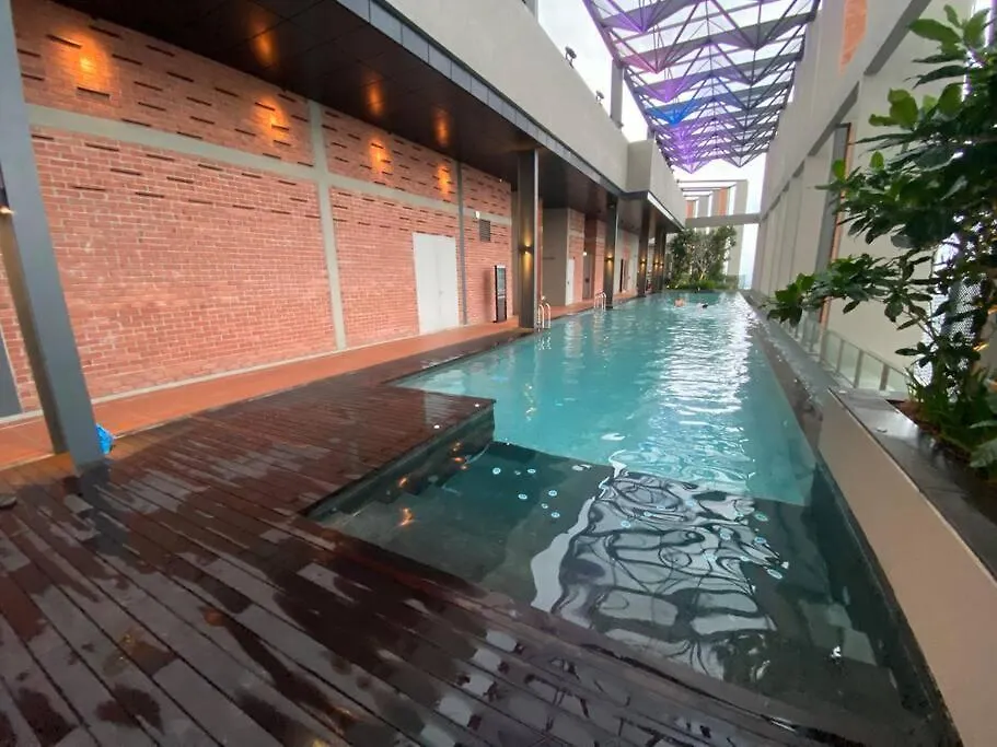 Mid Valley 3Km Away 360 Sq Ft Millerz Sq Studio Kuala Lumpur 0*,  Malaysia